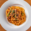 料理メニュー写真&nbsp;菜の花とホタルイカ トマトクリームパスタ