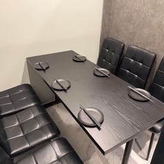 おしゃれな店内♪お寿司も焼き鳥もすべて食べ飲み放題で３時間３０００円！！