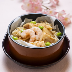 海老と穂先タケノコの蒸籠飯