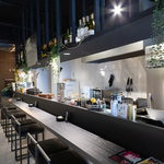 ご友人同士で「夜カフェ」を楽しみながら、会話に花を咲かせることも◎もちろん食事メニューも多数♪