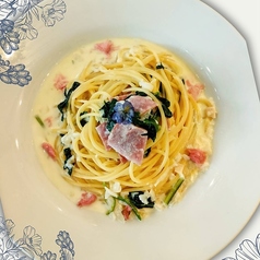 お花のクリームパスタ