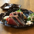 料理メニュー写真&nbsp;[ド定番！]生カツオのタタキ（塩・タレ）