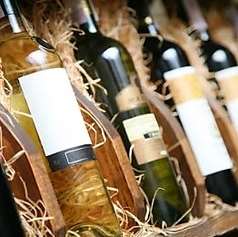 ハッピーアワー19時までボトルワイン10%オフ