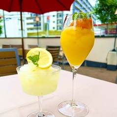 オリジナルのトロピカルカクテルをご用意