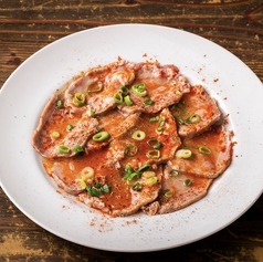 豚タンのカルパッチョ　レモンソース