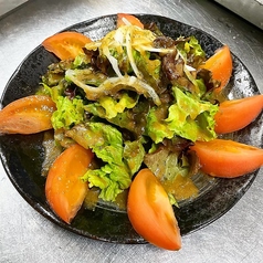 たっぷり元気野菜サラダ