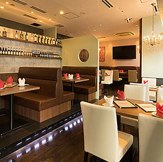 当店貸切可能です！20名様～最大50名様までご利用いただけますが、20名様以下の貸切も可能です◎幹事さんも嬉しいお得な食べ放題や飲み放題付きのコースも多数ご用意してお待ちしております。ぜひ、大人数でのお食事の際には当店をご活用くださいませ♪ご要望等ございましたら、お気軽にお問い合わせください。