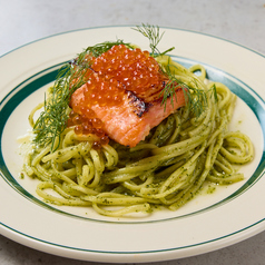 国産サーモンとイクラ　大葉ジェノベーゼ