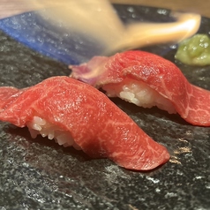 特選和牛の炙り肉寿司 2貫