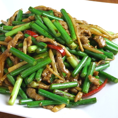 ニンニクの芽と豚肉の細切り炒め/ナスの中華味噌炒め