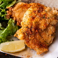 料理メニュー写真 ジャンボ地鶏の自家製香味唐揚げ
