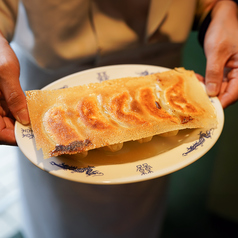 当日手作り餃子がおすすめ！の写真