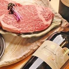 ≪一度は食べてほしい珠玉の逸品≫きめの細かい上質な脂はワインとの相性抜群！”やまとくの黒毛和牛ヒレ”の写真