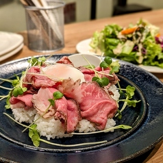 黒牛ローストビーフ丼