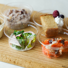 豊富な選べるデリ