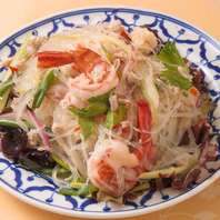 長年のシェフが作るタイ料理♪