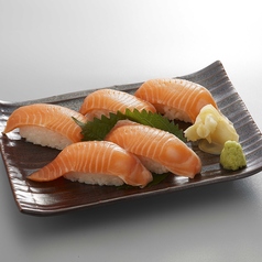 サーモンにぎり