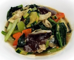 季節野菜と湯葉のあっさり強火炒め