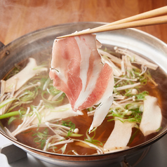 豚のしっぽと鶏のとさかのコース写真