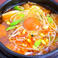 韓国料理を中心としたサイドメニューも充実