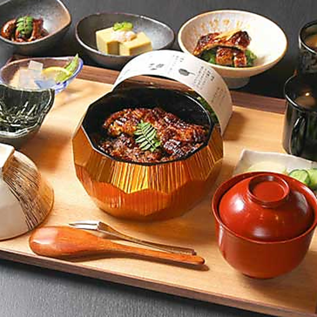 当店おすすめの御膳！人気の肝吸や白焼き(半身)、うざく等がご堪能いただけます。ぜひご賞味あれ！