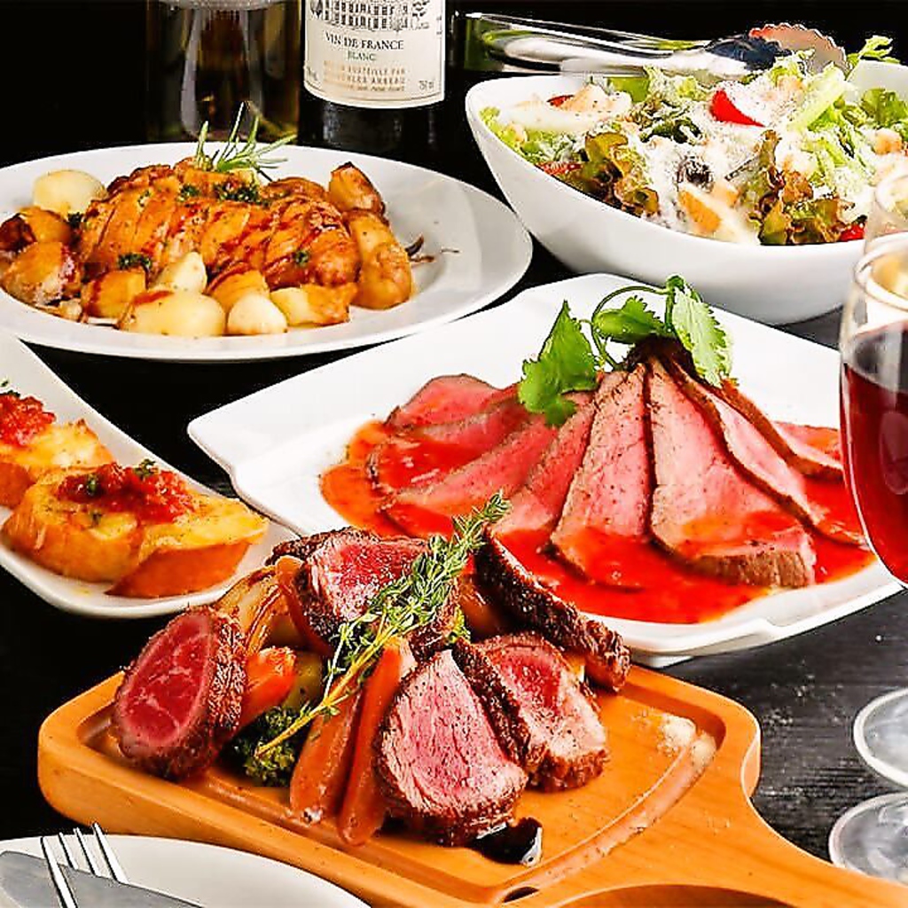 話題の肉バルが登場！お肉のボリュームが自慢！食べ応えは最高です。