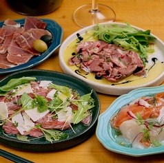 満足度◎素材にこだわる＆ワインが進みすぎちゃうビストロ料理の写真