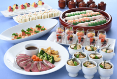 ホテルの豪華料理でご宴会！ 