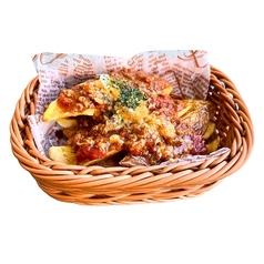 皮付フライドポテトミートソース