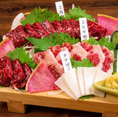 馬刺し＆馬肉料理 &nbsp;笑う門の特集写真