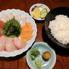 海鮮丼
