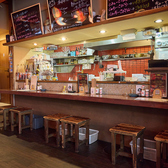 沖縄酒場ハイサイ 東梅田店の雰囲気2