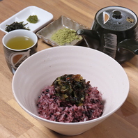 素材と香りを引き立てる地元愛あふれる逸品たち