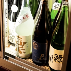 全国の地酒をご用意しております