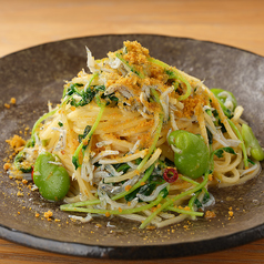 Whitebait and Pea sprouts spaghetti with Dried mullet roe