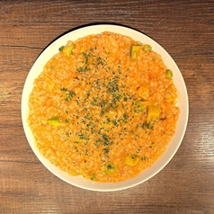 エビとアボカドのトマトクリームリゾット