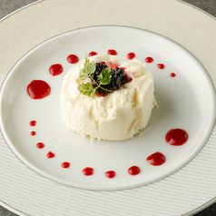 クレームダンジュ　ベリーコンポート