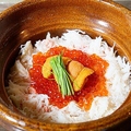 料理メニュー写真&nbsp;土鍋ごはん～いくら・蟹・雲丹～　2合