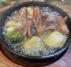 ソーセージとポテトのアヒージョ