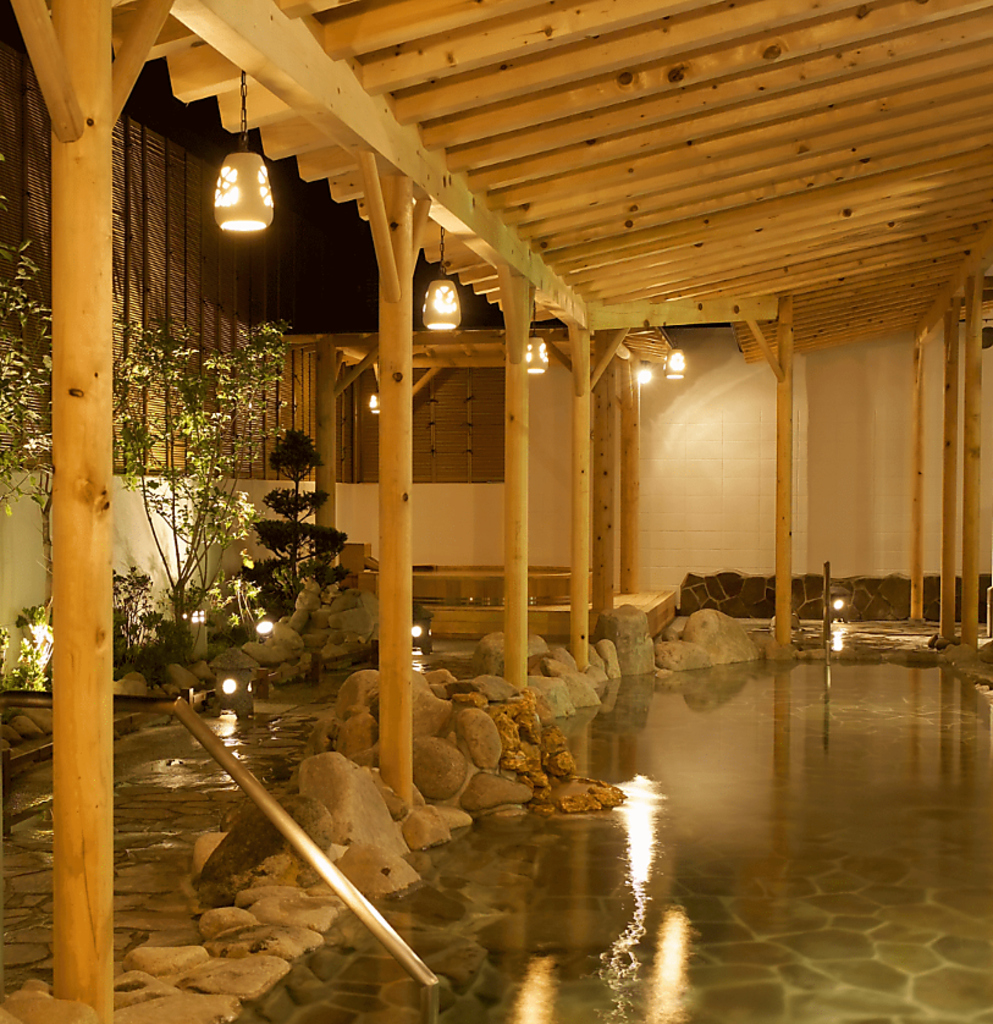 身体の芯まで温まる温泉でゆったりお寛ぎいただけます。アメニティも豊富に用意しており手ぶらでOK！