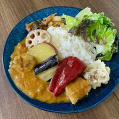 野菜たっぷりトマトカレー
