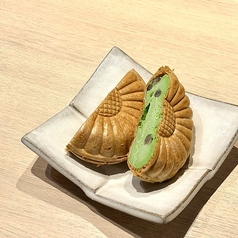 【おすすめ甘味】太助の抹茶もなかアイス小豆入り　(テイクアウト可能)
