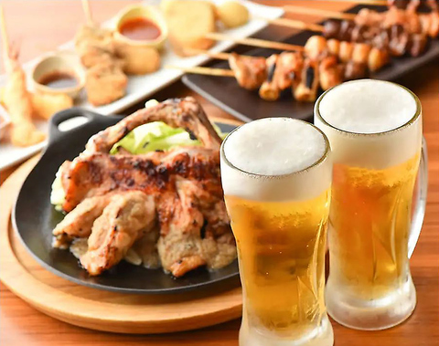 美味しい鶏料理を楽しむなら《鳥メロ》へ！生ビール218円（税込）～！