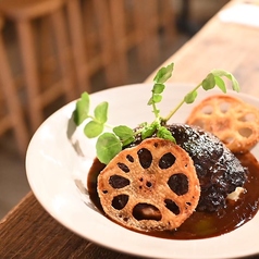 黒毛和牛ホホ肉の赤ワイン煮込み