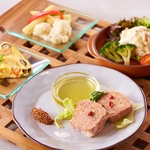 当店では、その日の仕入れによって変わる『本日のおすすめ』MENUもご用意しております。