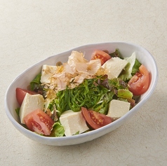 茎わかめと豆富のさっぱりサラダ