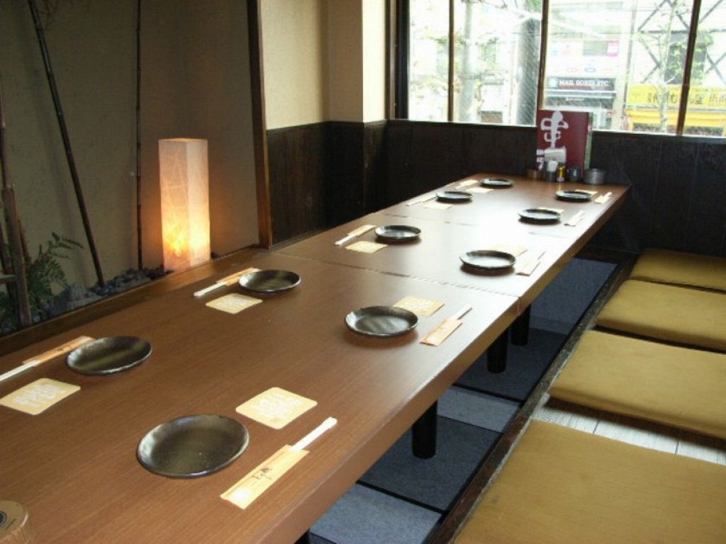 落ち着いた雰囲気の店内は合コンにもぴったり◎