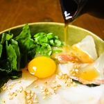 丁寧に取っただし汁と、鯛の旨みと香りを封じ込めた鯛めし★