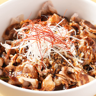 お酒と相性抜群な「豚バラガーリック」