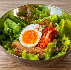 ビビン冷麺(ハーフ)